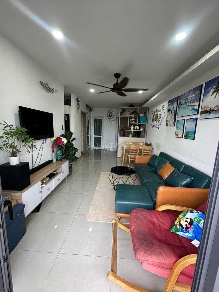 Cần bán căn hộ 2 phòng ctl dt70m2 giá 3.65 tỷ