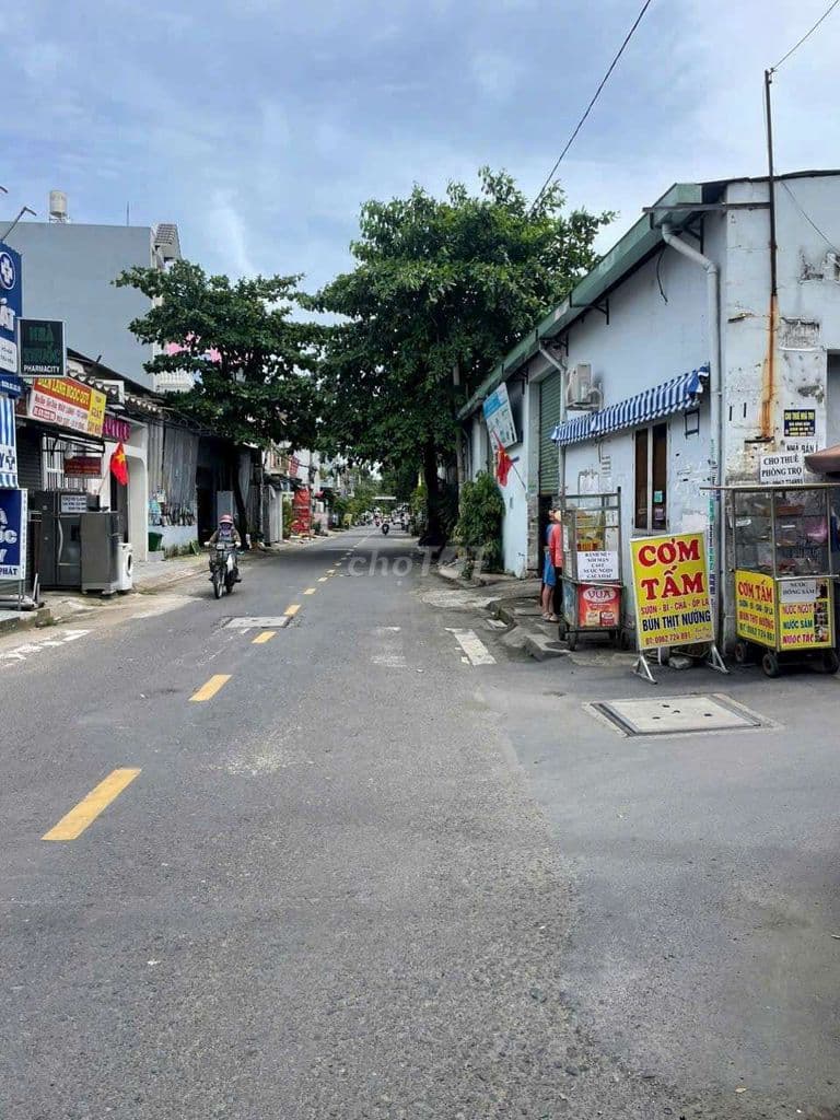 Kho xuỏng - Ảnh 2