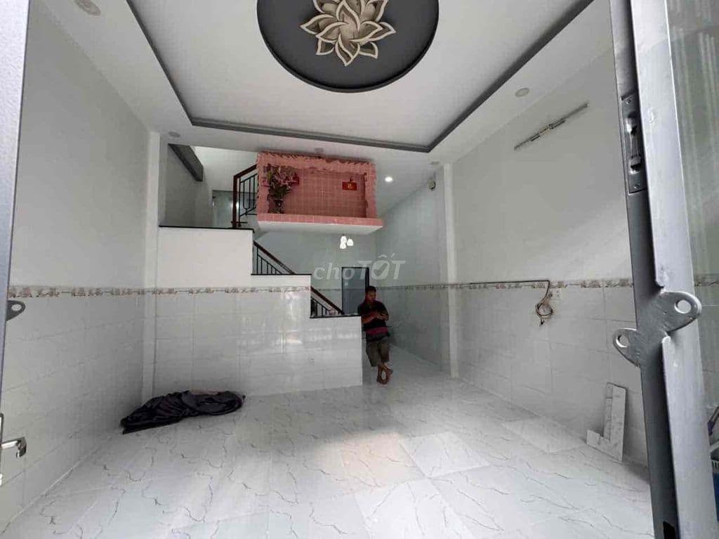 Nhà 5x15m 1 trệt 3 lầu st 6PN 4WC HXH Kênh Tân Hoá - Giá 9.5 tỷ TL - Ảnh 2