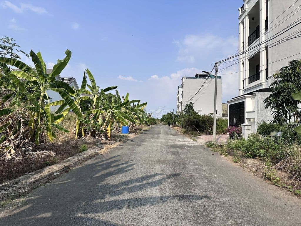 Bán đất dự án Bưng Ông Thoàn giao Liên Phường, giỏ hàng giá rẻ