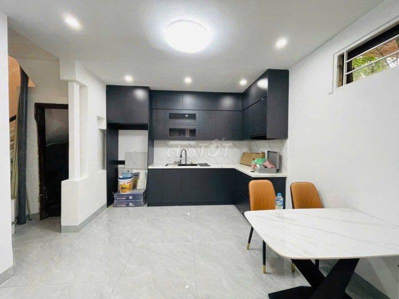 BÁN NHÀ LÔ GÓC - 5 TẦNG - MT 4M - 10M RA OTO - 2 THOÁNG VĨNH VIỄN - Ảnh 3