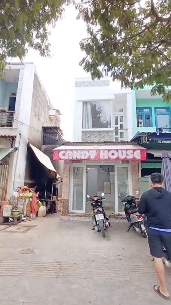 Mặt Tiền Hồng Bàng , p12 Q6