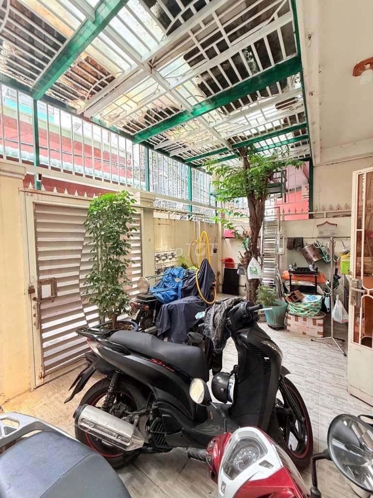 Bán nhà đường trường Chinh P14 Tân Bình Ngang 6M - 104M² Giá : 10.*Tỷ - Ảnh 2