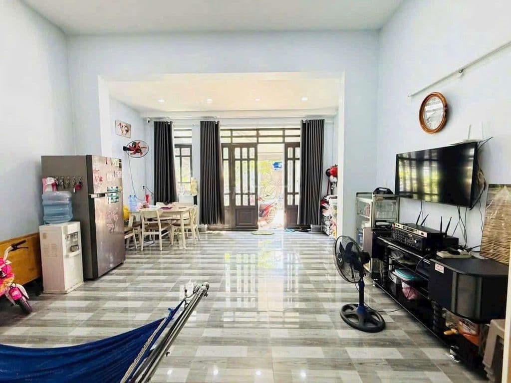 Nhà mới đẹp, sổ riêng, (5m x 12m), trệt, lững, 3PN, Thới An, Quận 12 - Ảnh 3