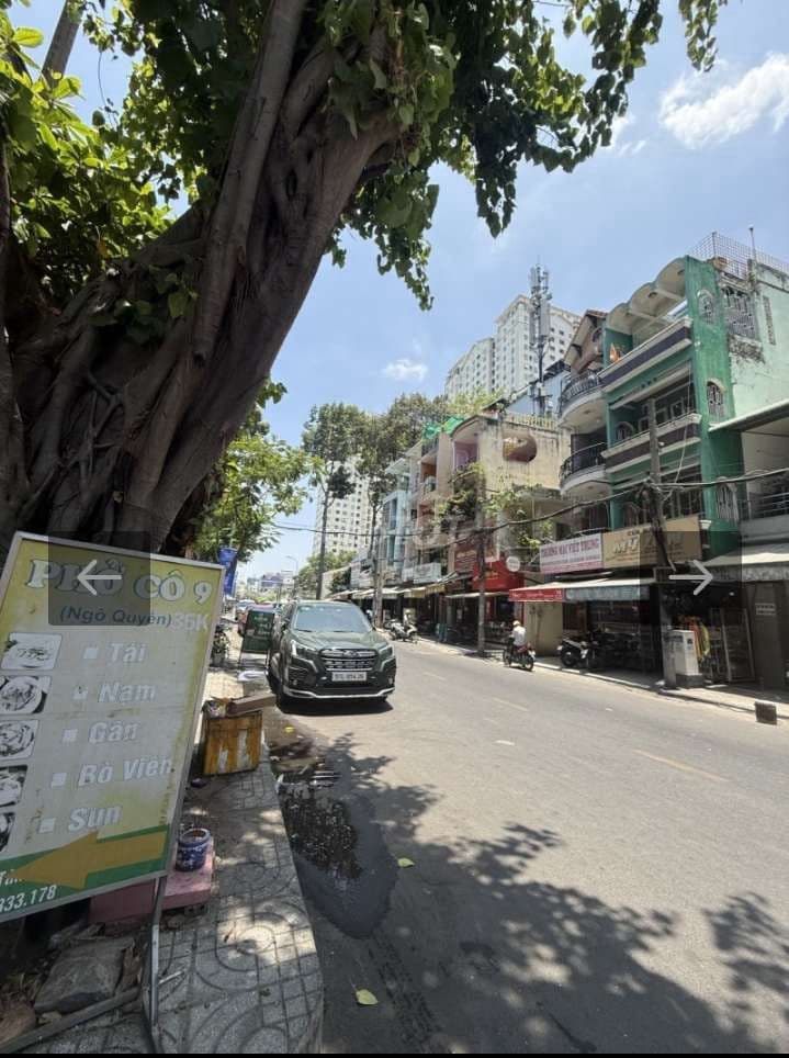 TẦNG TRỆT _ MẶT TIỀN ..CÓ DÒNG TIỀN