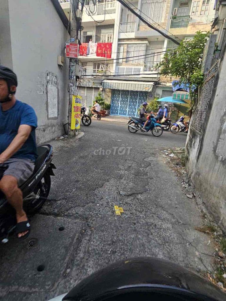 ngang 12m5 dài 10m nở 17m , tổng diện tích đất sử dụng 130m² - Ảnh 2