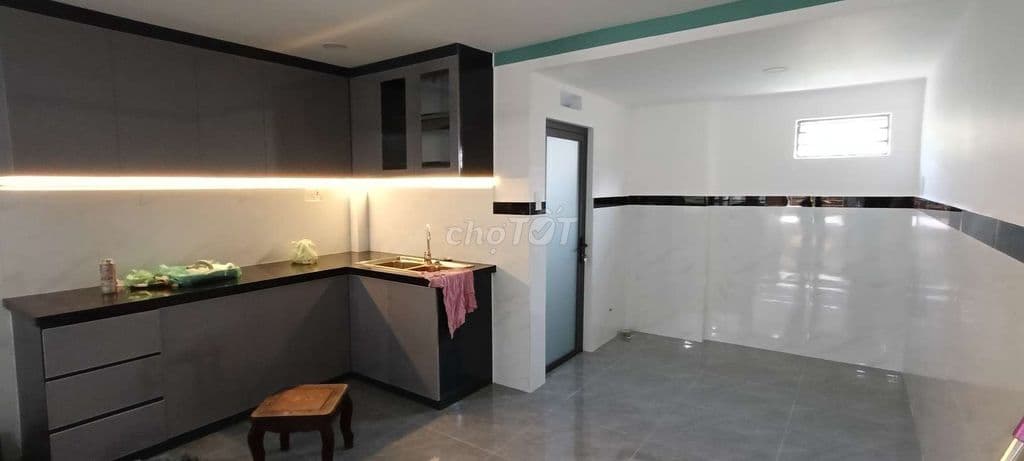 BÁN NHÀ NGAY TRƯỜNG NGUYỄN HỮU TIẾN - Ảnh 2