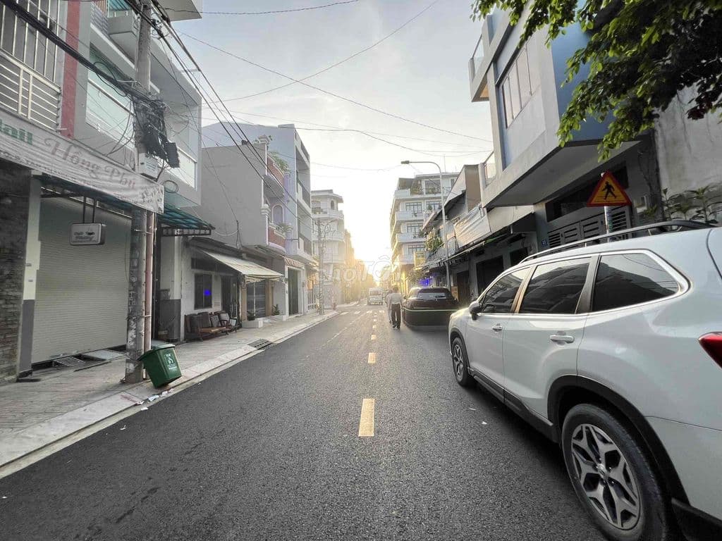 GIÁ TỐT MT PHƯỜNG TÂN THÀNH 4x18.5M . 10.5 TỶ - Ảnh 2