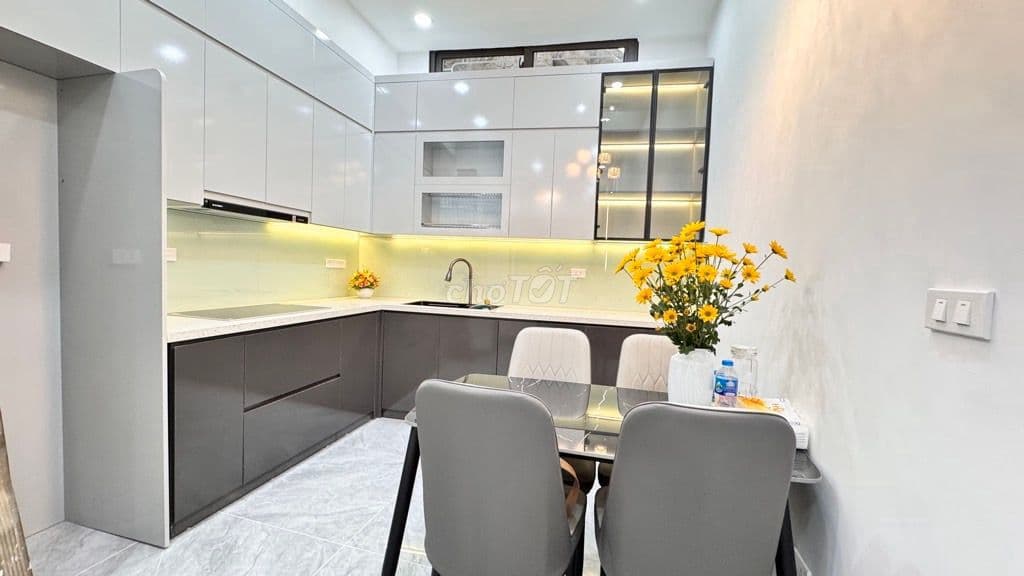 Bán nhà Ngọc Khánh, La Thành, Ba Đình, 35m x5tầng, 5PN, Full Nội Thất - Ảnh 3