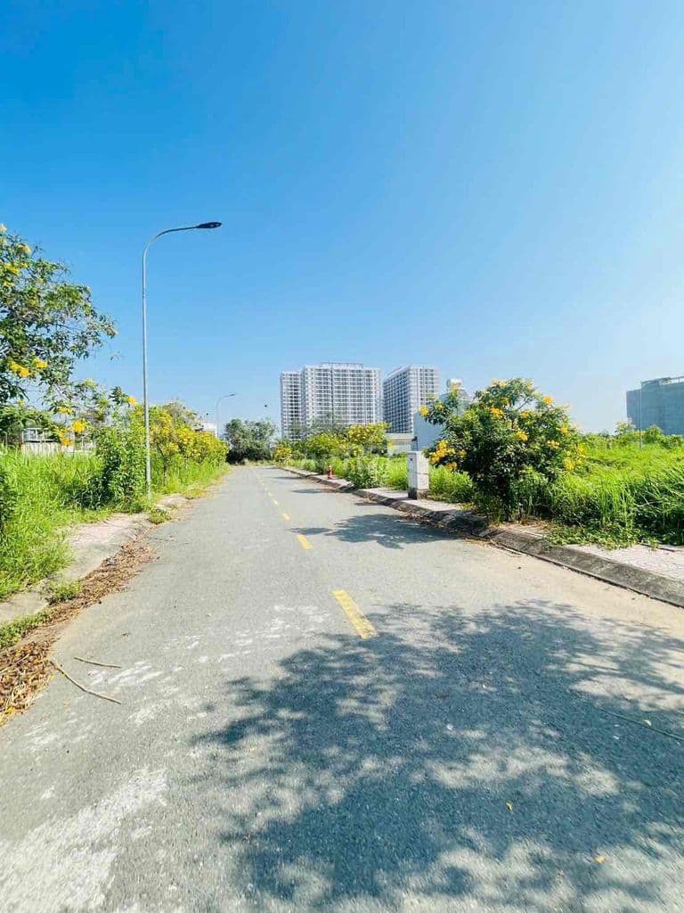 BÁN CENTANA ĐIỀN PHÚC THÀNH TRƯỜNG LƯU 5,5 TỶ/93,7M2 SỔ HỒNG - Ảnh 3