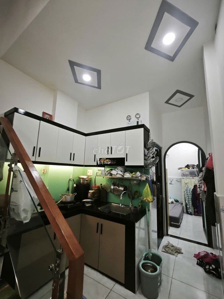 bán nhà MT đường Nguyễn Sơn nối dài - Ảnh 2