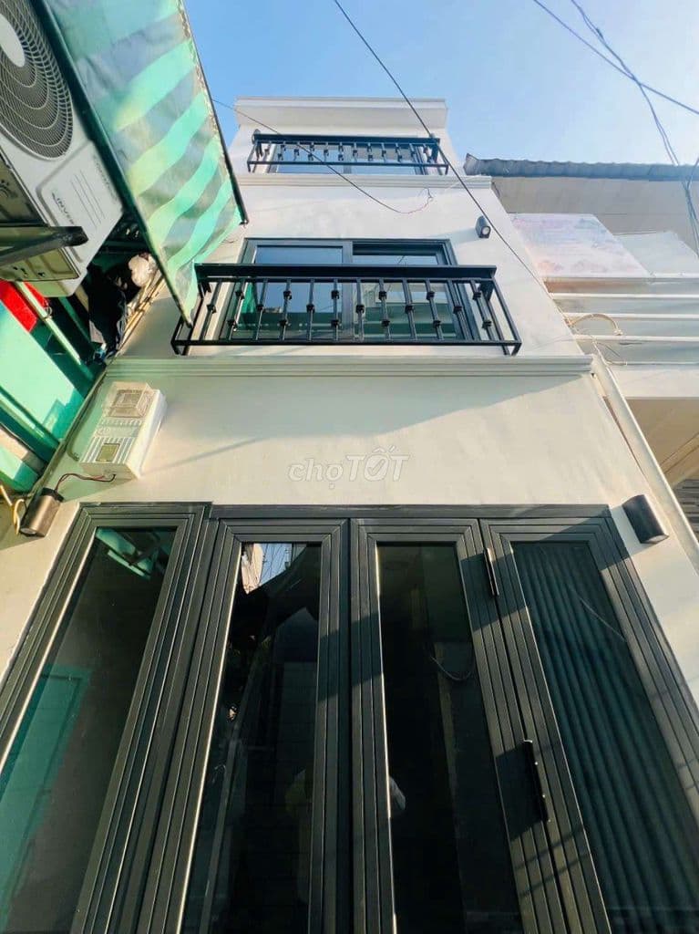 Nhà mới 3 tầng sổ hồng riêng Đường Lê Trực P7 BT Thông Hoàng Hoa Thám