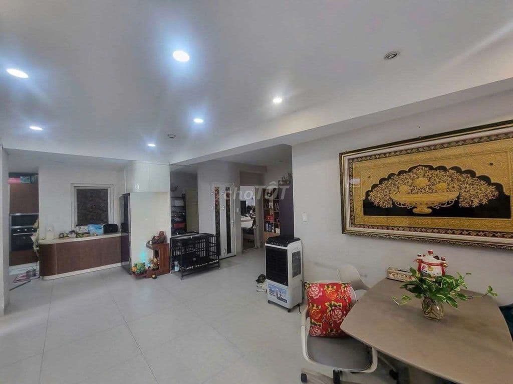 Bán căn hộ 150m2 chỉ 5x/m2 tại trung tâm Quận 5 - Ảnh 3