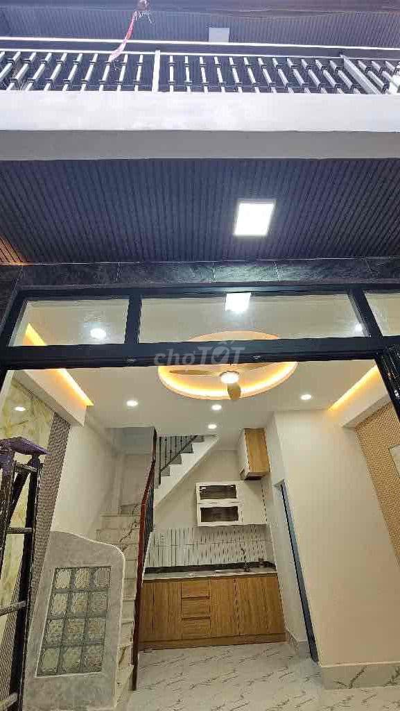 🍀🍀NHÀ MỚI- 3 TẦNG -20M2-3,05TỶ-PHẠM VĂN CHIÊU .GV