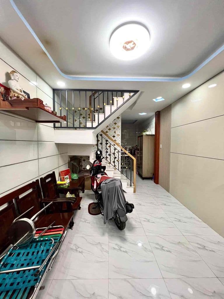 NHÀ HÒA BÌNH TÂN PHÚ – GIÁP QUẬN 11–GẦN ĐẦM SEN–3 TẦNG–GIÁ 3.X TỶ TL