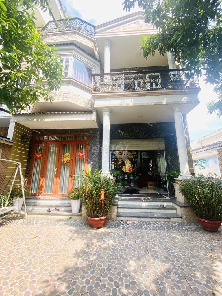 Biệt Thự Q2, ngang khủng 10x31, Nguyễn Duy Trinh, HXT,3 tầng, 25.xx tỷ - Ảnh 2