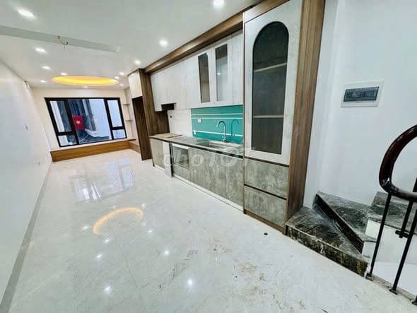 Nhà độc lập mới Ngọc Thụy, 40m2, 6 tầng, thang máy, gần chợ, ô tô trán - Ảnh 2