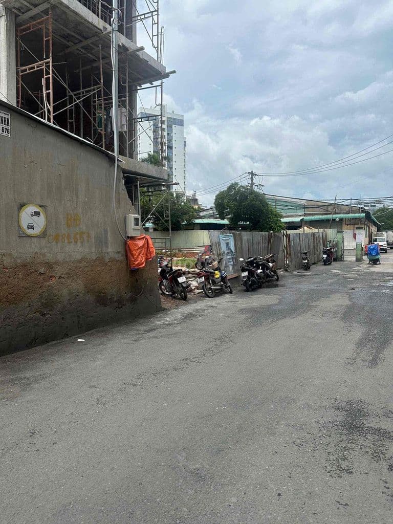 Lô đất diện tích khủng 403m2 chỉ 77tr/m2 thích hợp xây CHDV,Khách sạn