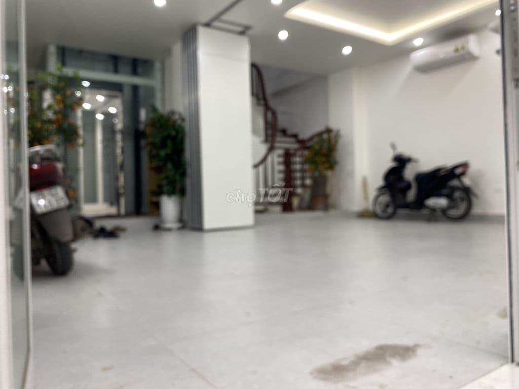 Mặt Bằng mới xây , Đối diện Trường THPT Khương Đình Tiện làm VP,KD - Ảnh 3