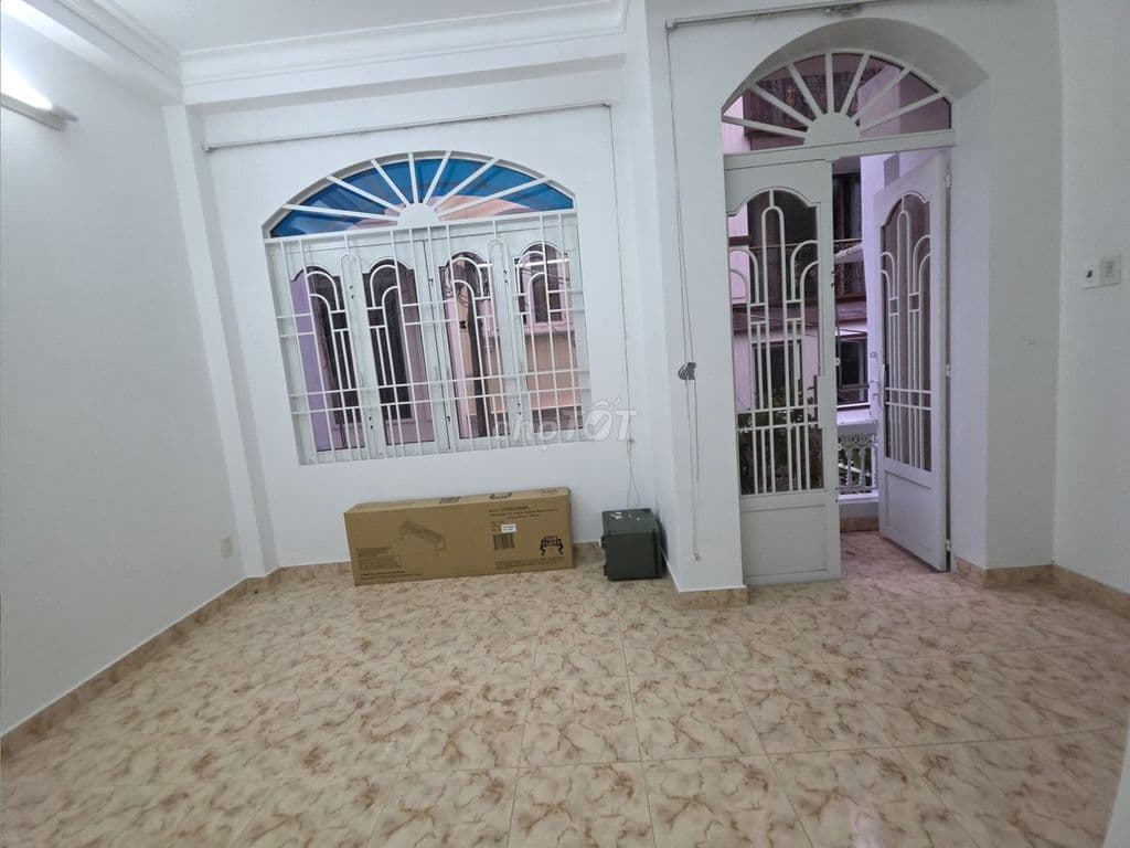 BÁN GẤP NHÀ 4 TẦNG NGANG KHỦNG 4,8M – TRẦN QUANG DIỆU QUẬN 3 - Ảnh 3