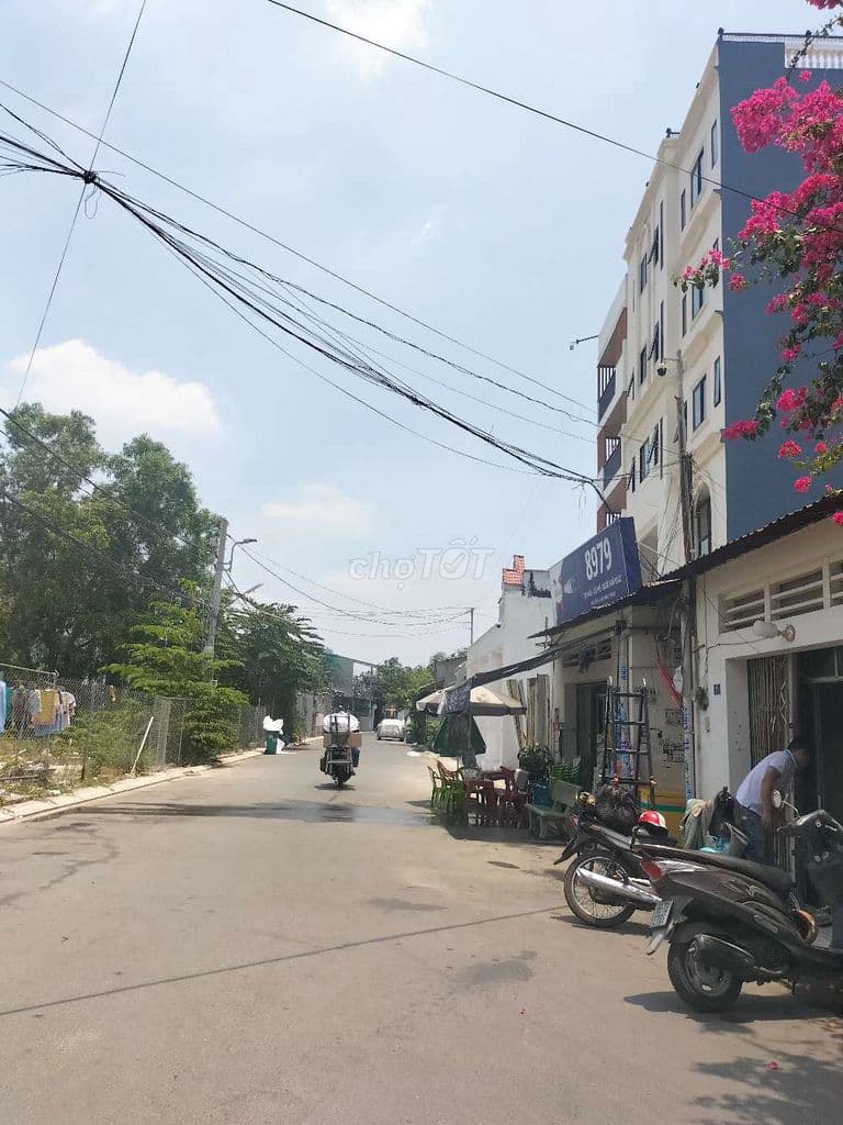 Bán đất thổ cư sát Quốc lộ 13, P.Hiệp Bình, Thủ Đức, 65m2, 4,15 tỷ