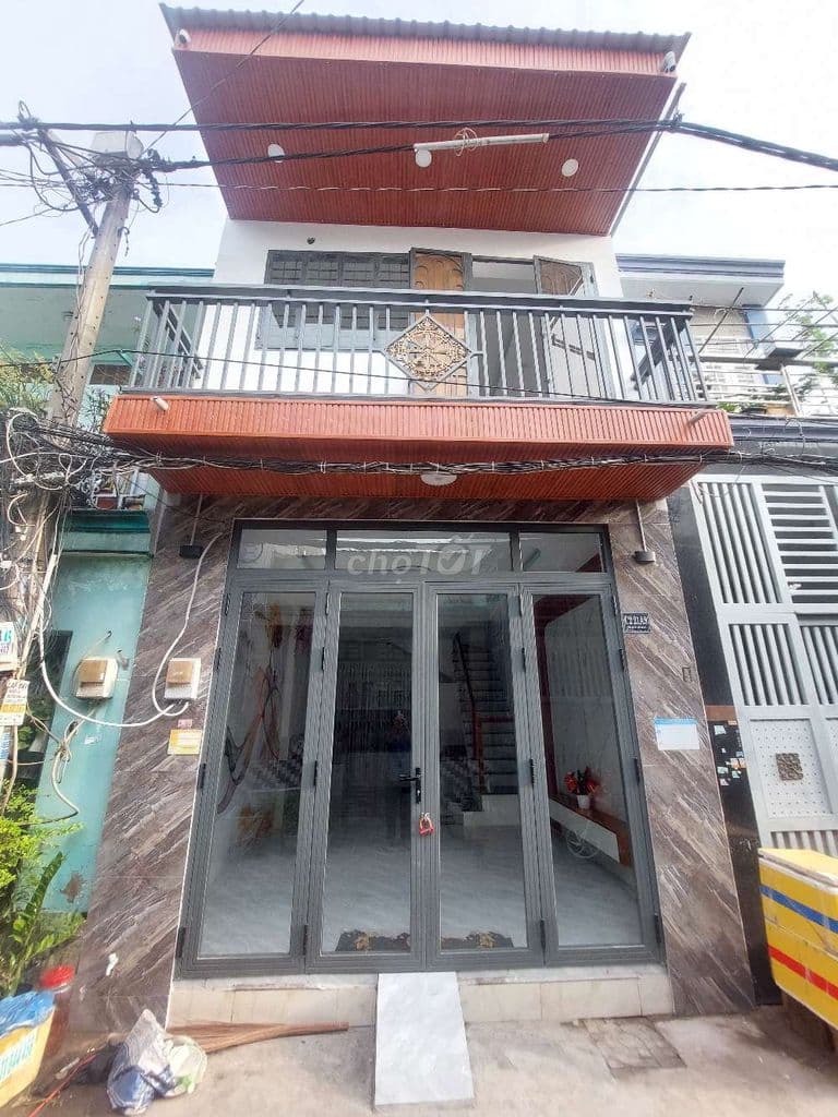 Bán nhà đường Phạm Hùng C2 DT.4×9 }1 Lầu, 2 Phòng, 2 toilet, Hẽm 4m5