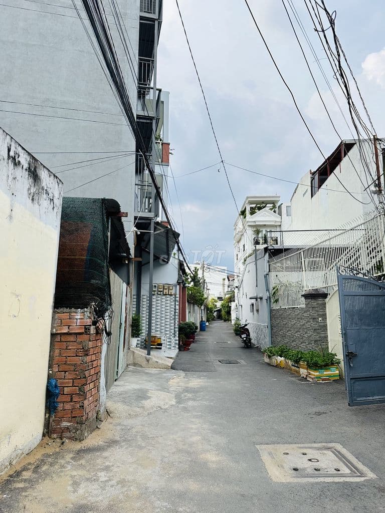 Đất hiếm ngang 6m ngay chợ - 110M NGAY Đỗ Xuân Hợp - Khu xây cao tầng - Ảnh 3