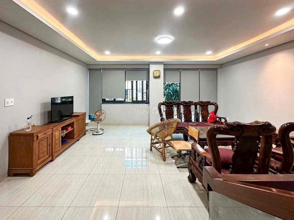 Bán nhanh nhà đẹp 4 tầng 6x20 đường 10m Phạm Văn Chiêu - Ảnh 2