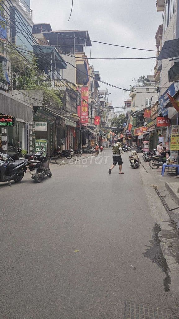 Mặt Phố Bùi Xương Trạch Thanh Xuân 50 Tỷ 150m2 mặt tiền 7,5m