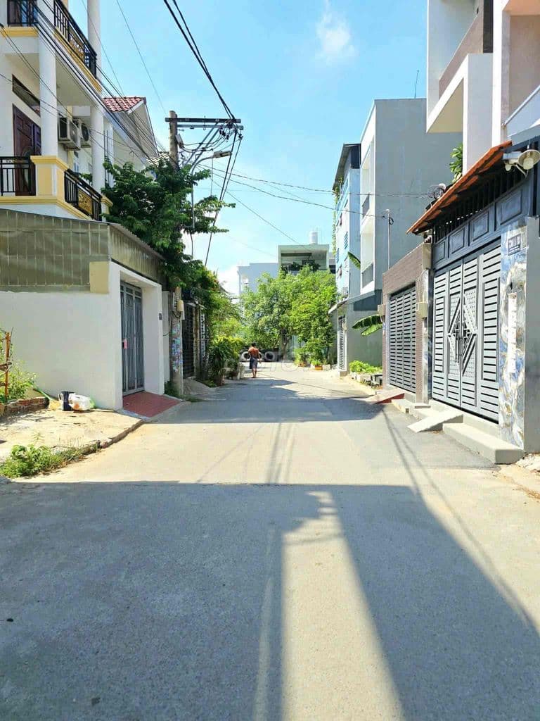 💥 NHÀ PHỐ LONG TRƯỜNG – 53M² – 2 TẦNG – Ô TÔ TỚI NHÀ – CHỈ 4.8 TỶ