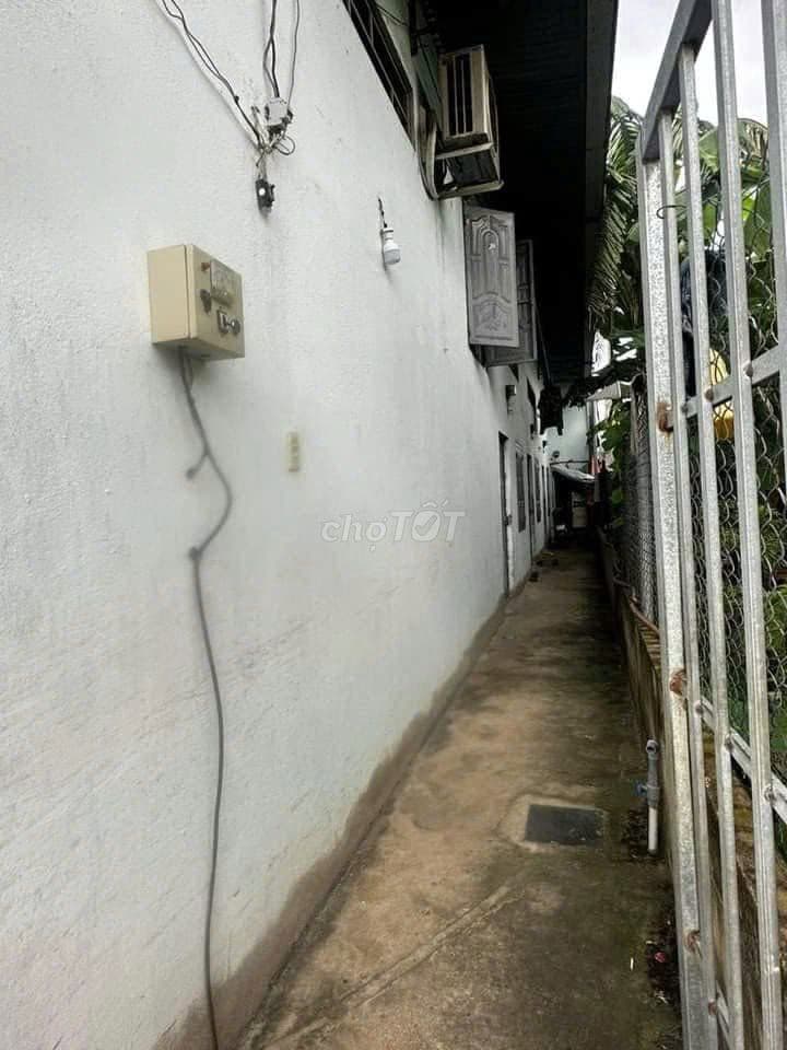 Bán gấp 5 phòng trọ, ngay KCN Tây Bắc Củ Chi, 125m2, 950 Triệu. SHR - Ảnh 2