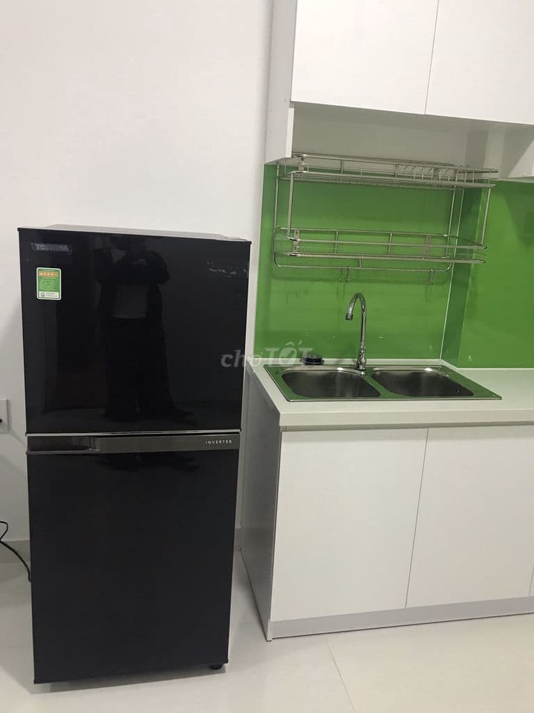 cần bán 65m2 sổ hồng giá 3 tỷ, nội thất đầy đủ
