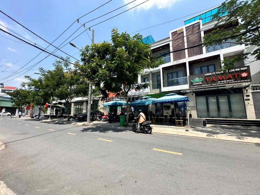 nhà siêu to 4m sâu 15m 1 lửng 3pn oto tận cửa cách 20m ra picity Q.12 - Ảnh 3