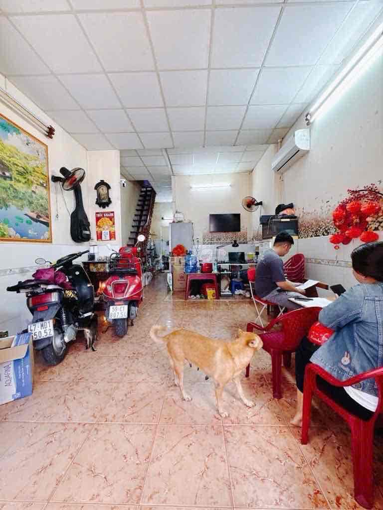 Nhà Đẹp Q4 TPHCM - Ảnh 3