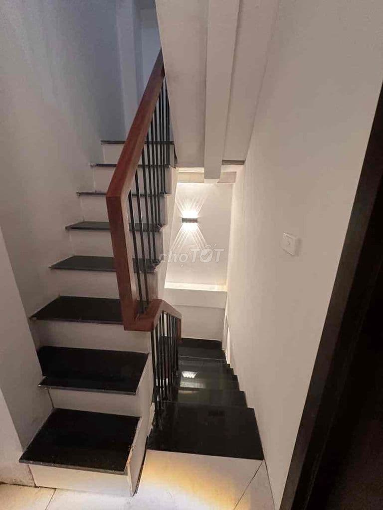 Bán nhà riêng 5 tầng, diện tích 24m2, 5,6 tỷ tại phố Bạch Mai, quận Ha - Ảnh 3