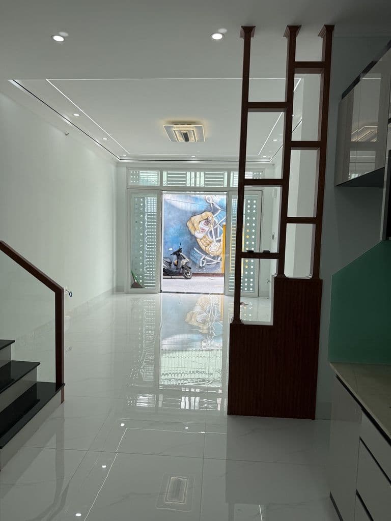 Nhà mới xây 4 tầng An Dương Vương P16Q8 HCM Giá 6ty6 - Ảnh 3