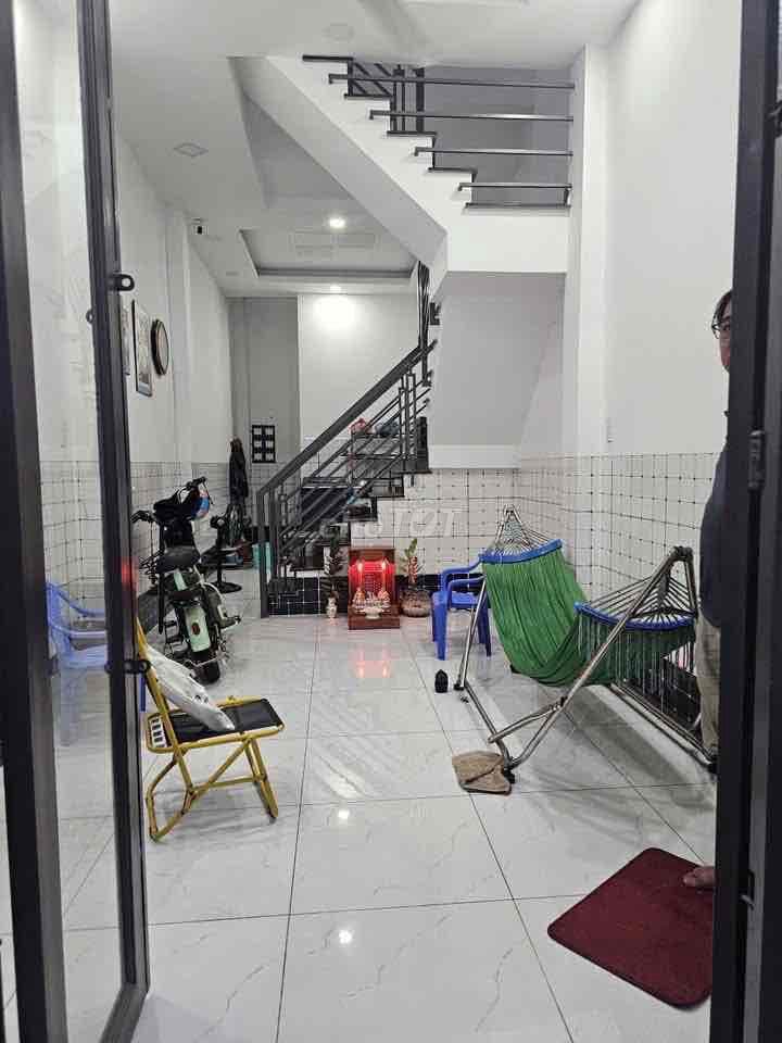 Q12. NHÀ SỔ RIÊNG 3M x 11M ĐÚC 1 LẦU NGAY TÔ KÝ CHỢ CẦU - Ảnh 2