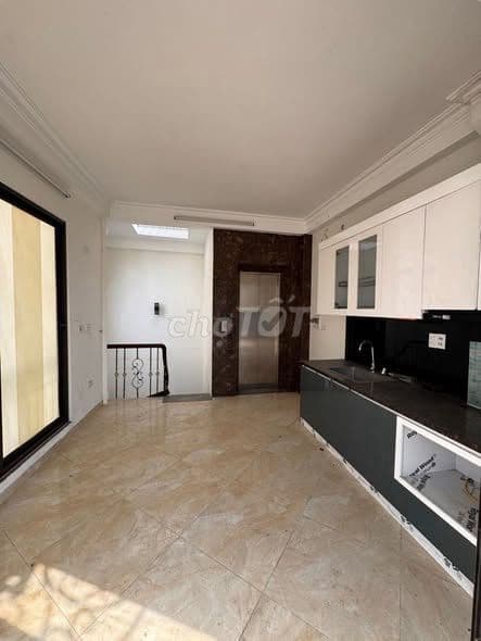 bán nhà mới 5 tầng Lò Đúc giá 10.8 tỷ - Ảnh 2