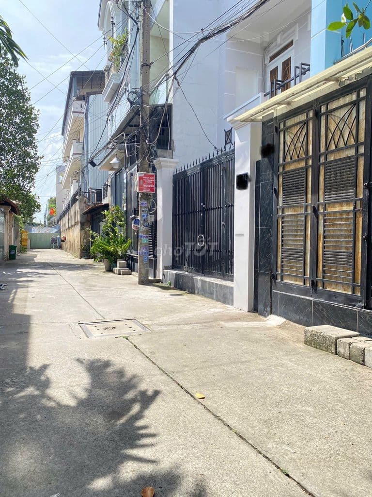 Chính chủ bán nhà đg xe hơi DT:4x15 giá 6 tỷ, 1 trệt ,2 lầu ,HBC,TĐ - Ảnh 2
