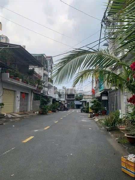 NHÀ MẶT TIỀN | 3 TẦNG | 2PN | NỞ HẬU | NHỈNH 3 Tỷ