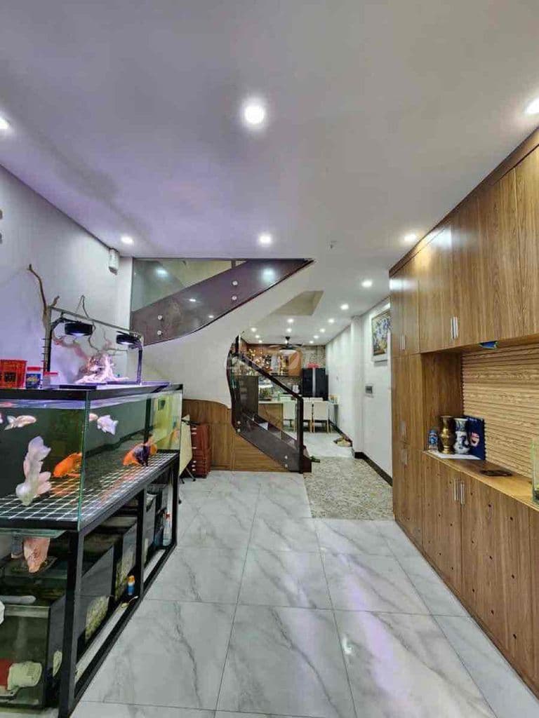 Xã Đàn, 42m*5T, 30m ra mặt phố, ngõ thông, trước nhà rộng 4m, nhà mới