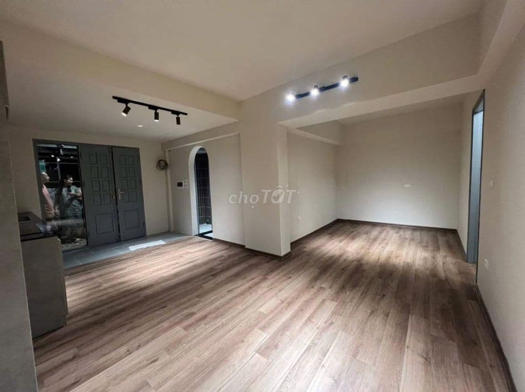 Chính chủ cần bán căn tập thể Quân đội Kim Mã