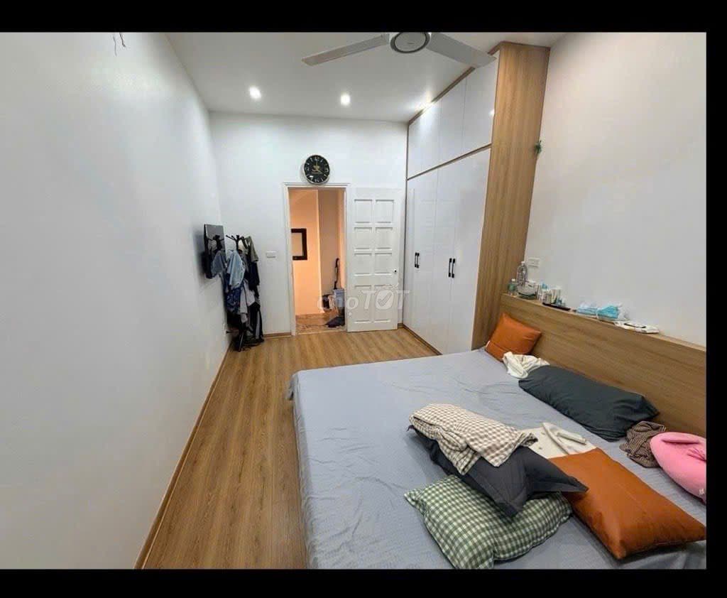 Minh Khai - Phố Víp 8 làn xe - Quy hoạch ổn định - 25m2 - 5 tầng - Ảnh 2