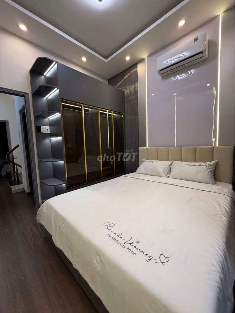 3 TỶ 550 – NHÀ ĐẸP 3 TẦNG –FULL NỘI THẤT–XE HƠI ĐỖ CỬA, HUỲNH TẤN PHÁT - Ảnh 3