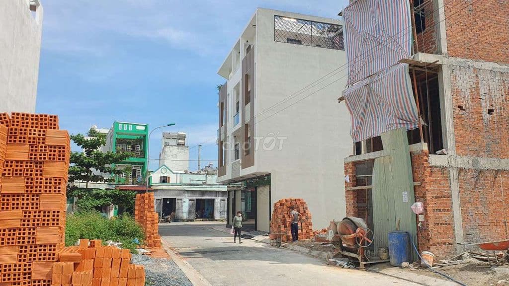 LÔ GÓC 2 MẶT TIỀN 62M² - GẦN AEONMALL- VỊ TRÍ HIẾM