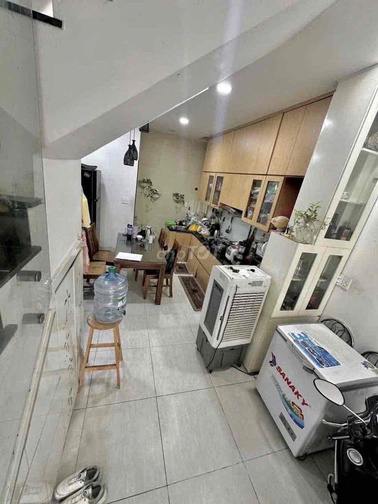 BÁN NHÀ HXH PHAN VĂN TRỊ SÁT EMART - 4 TẦNG 4PN - OTO TỚI NHÀ - Ảnh 3