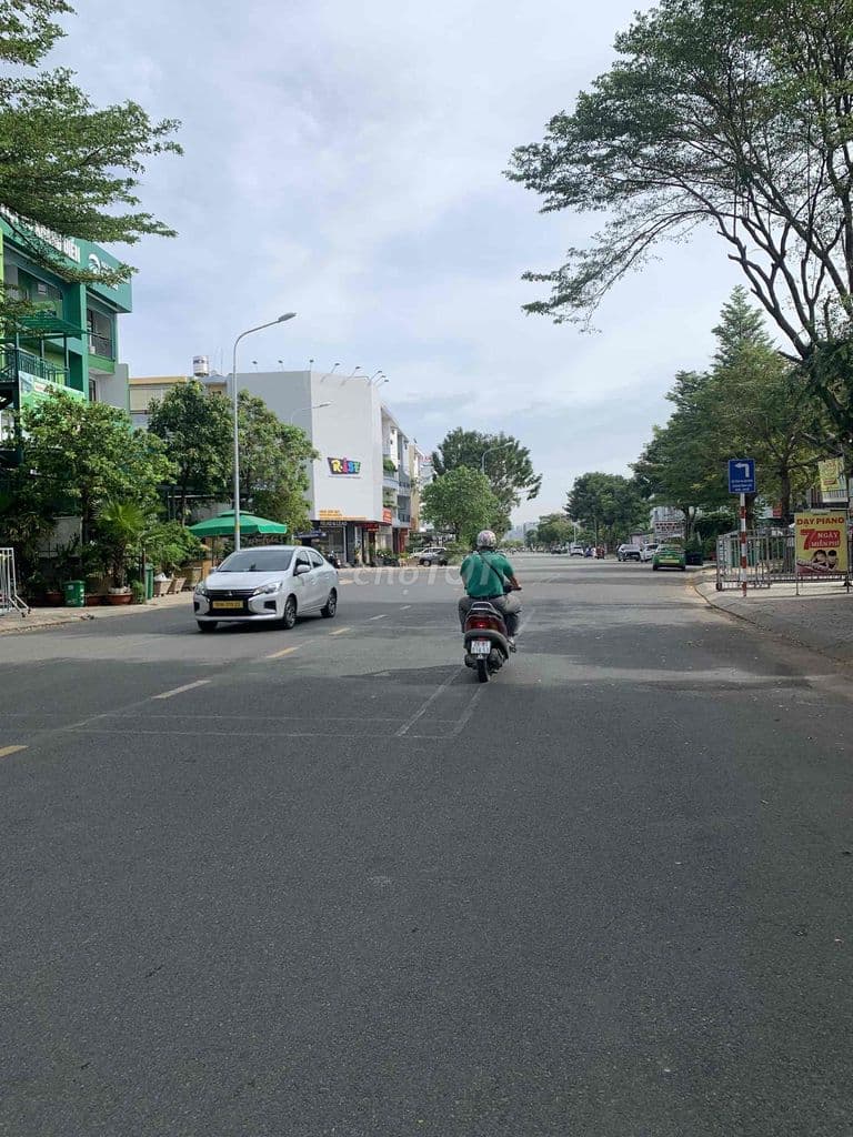 Nhận ký gửi mua bán BĐS KDC Gia Hoà, Phước Long B, DT: 100m2/12.7 Tỷ - Ảnh 2