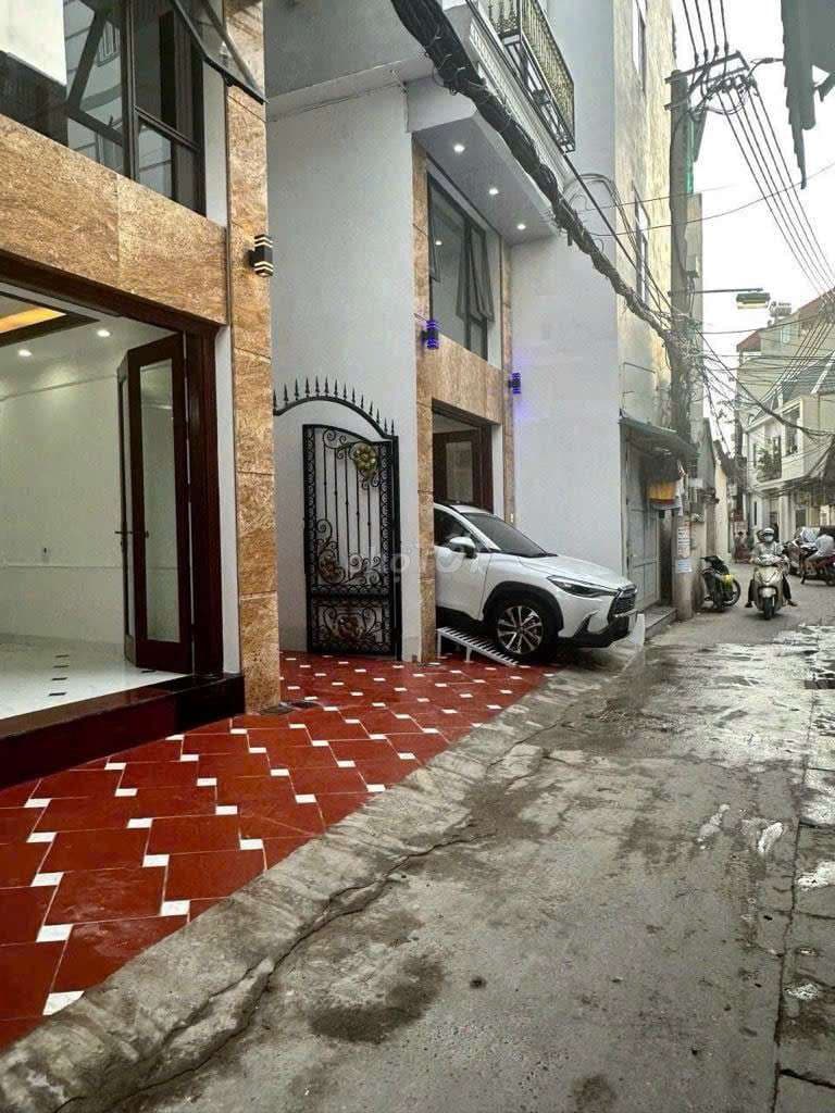 nhà đẹp 45m2, 6 tầng, thang máy, kinh doanh, ô tô vào nhà, sang trọng