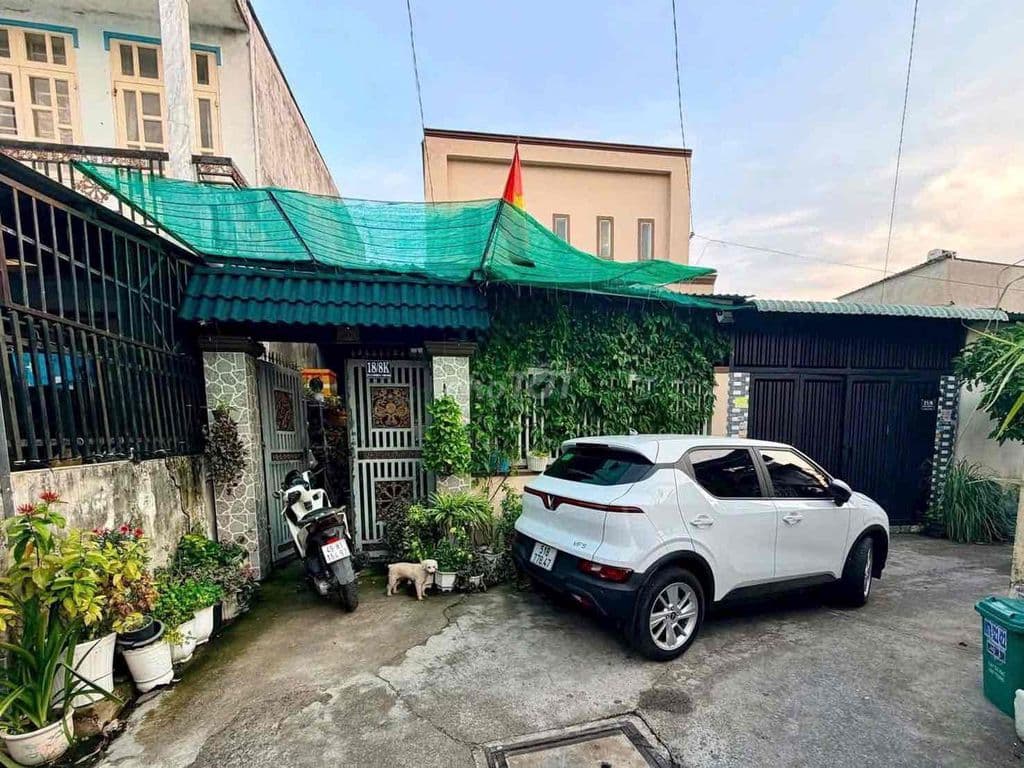7x15 Gần chợ thới Tứ