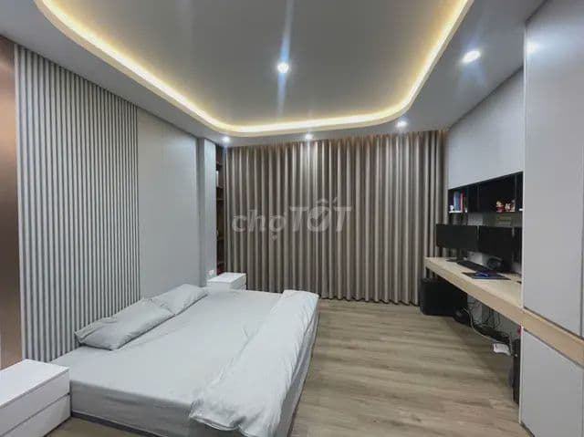 NHÀ TRƯƠNG ĐINH, GIÁP BÁT 5 TẦNG, SỔ NỞ HẬU,FULL NỘI THẤT, GẦN Ô TÔ